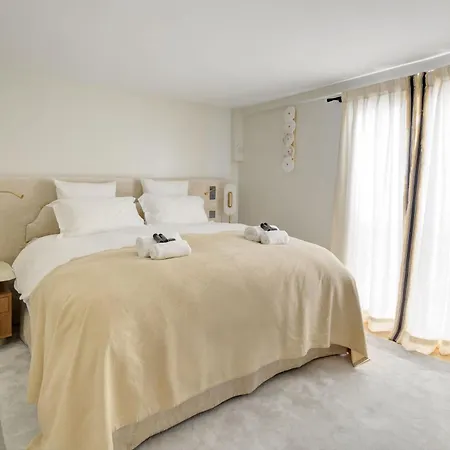 Appartamento Ultra Luxe Et Confort Au Coeur Des Champs-elysees Parigi