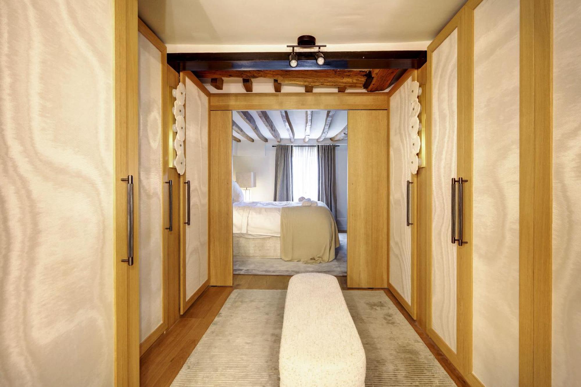 Ultra Luxe Et Confort Au Coeur Des Champs-elysees * Parigi